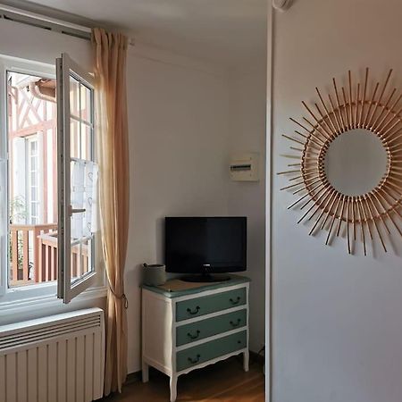 Studio Chic, Hyper Centre, 4 Minutes De La Plage Cabourg Ngoại thất bức ảnh